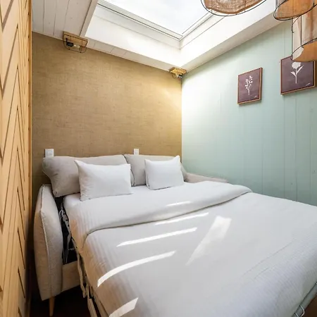 Stylish With Sauna Feriehus Antoing