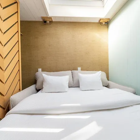 Stylish With Sauna Feriehus *